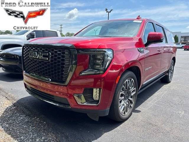 2023 GMC Yukon XL Denali Ultimate 4WD photo