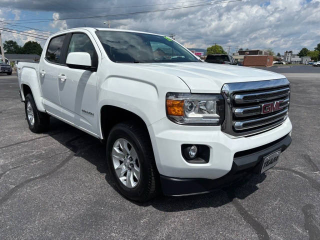2017 GMC Canyon 4WD SLE 4WD photo