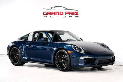 2016 Porsche 911 4 AWD photo