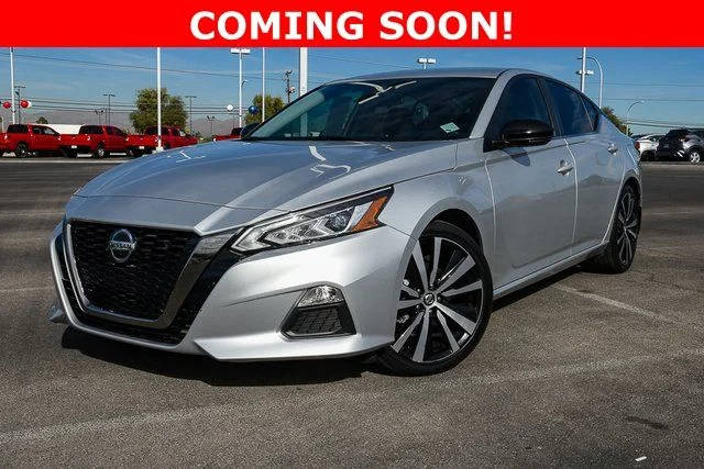 2022 Nissan Altima 2.5 SR FWD photo
