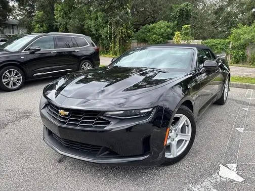 2023 Chevrolet Camaro 1LT RWD photo