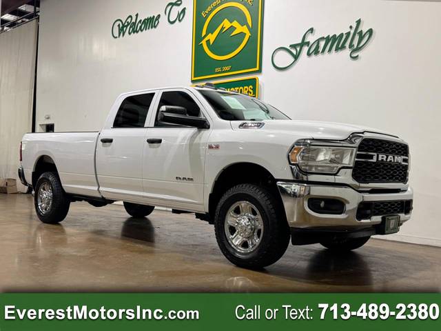 2022 Ram 2500 Tradesman 4WD photo