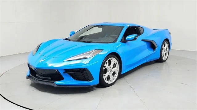 2022 Chevrolet Corvette 2LT RWD photo