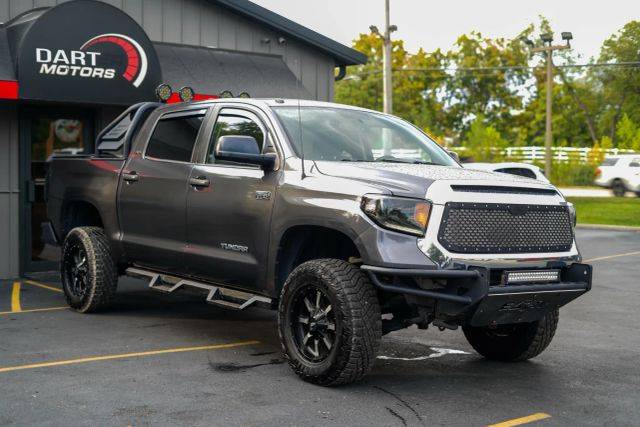 2016 Toyota Tundra SR5 4WD photo