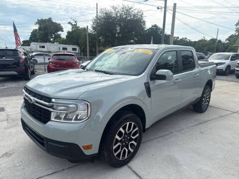 2022 Ford Maverick LARIAT FWD photo