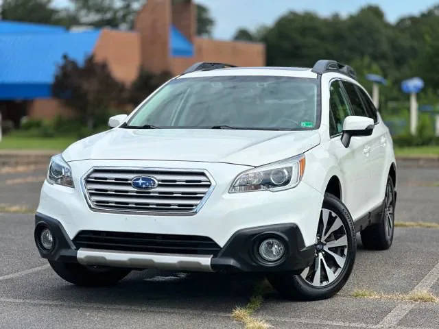 2016 Subaru Outback 2.5i Limited AWD photo