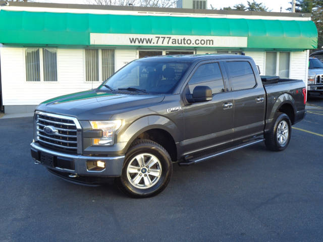 2015 Ford F-150 XLT 4WD photo