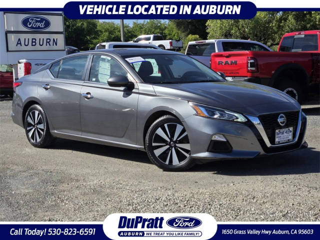 2022 Nissan Altima 2.5 SV FWD photo