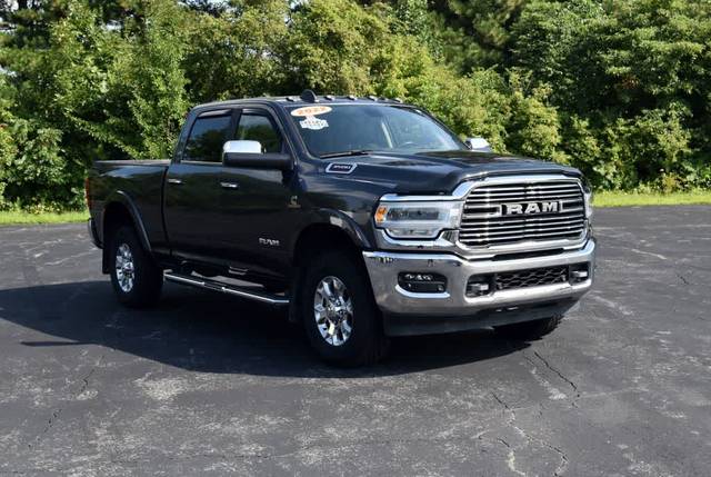 2022 Ram 3500 Laramie 4WD photo