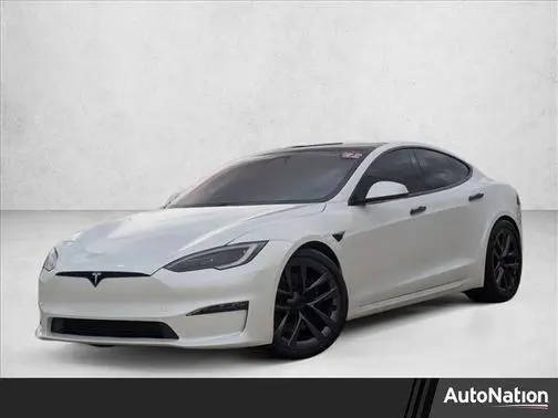 2022 Tesla Model S Plaid AWD photo