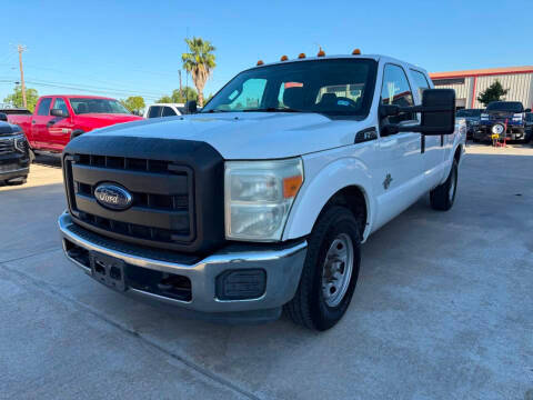 2015 Ford F-250 Super Duty XL RWD photo