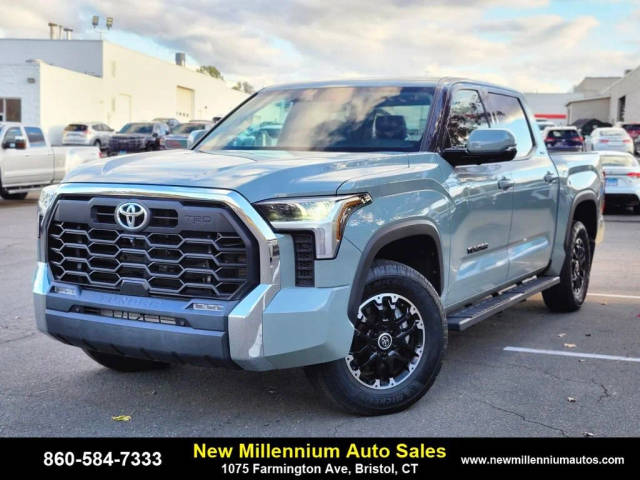 2022 Toyota Tundra SR5 4WD photo