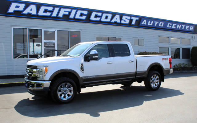 2017 Ford F-350 Super Duty XL 4WD photo