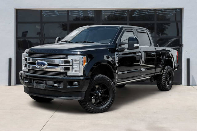 2018 Ford F-350 Super Duty Limited 4WD photo