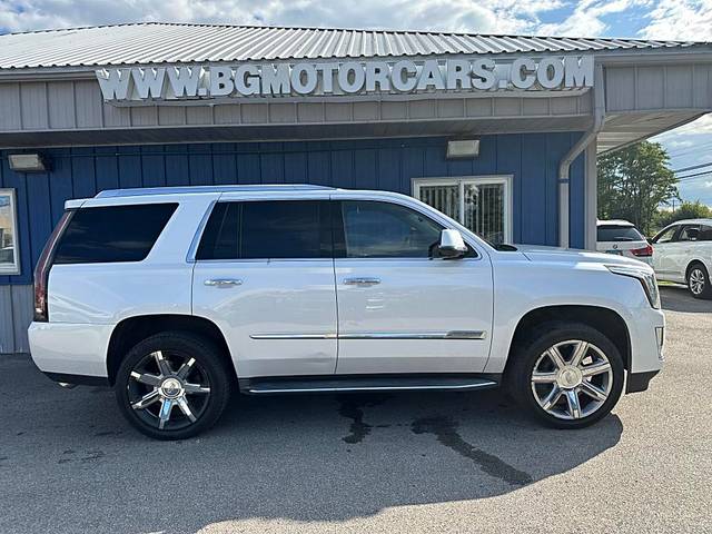 2016 Cadillac Escalade Luxury Collection RWD photo