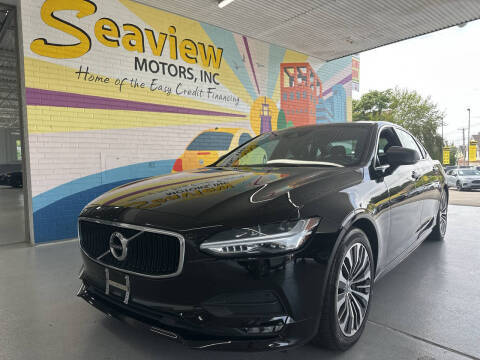 2020 Volvo S90 Momentum AWD photo