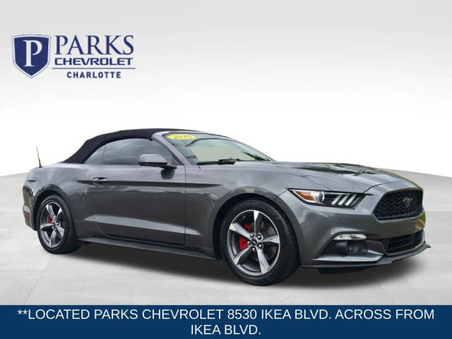 2015 Ford Mustang V6 RWD photo