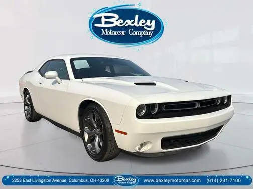 2015 Dodge Challenger SXT Plus RWD photo