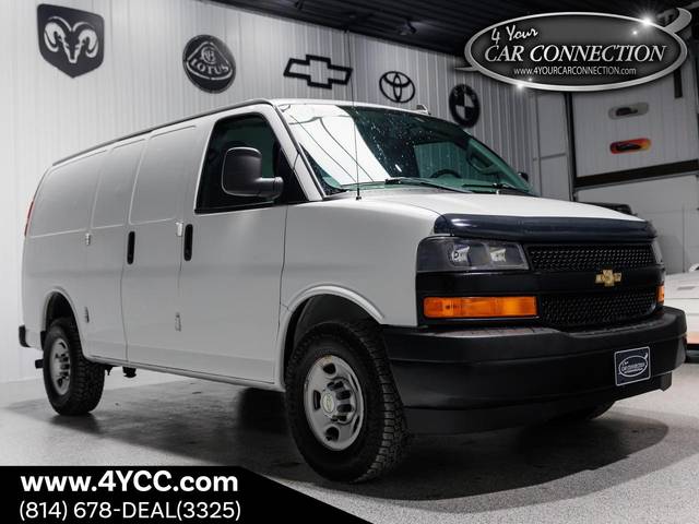 2018 Chevrolet Express Cargo RWD photo