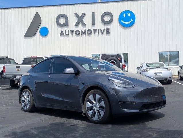 2022 Tesla Model Y Long Range AWD photo