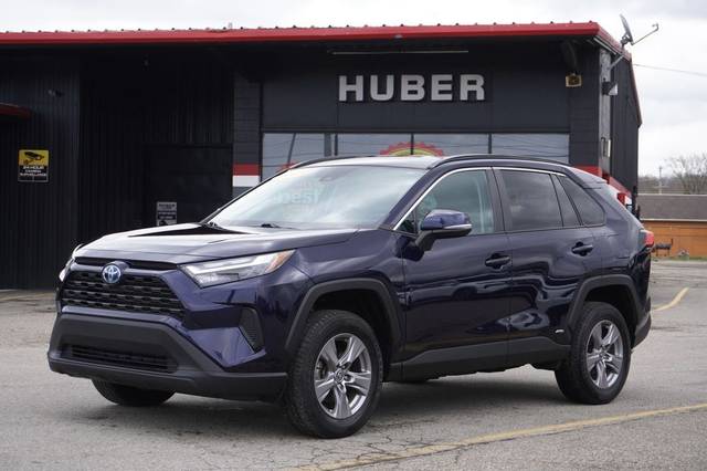 2022 Toyota RAV4 Hybrid XLE AWD photo