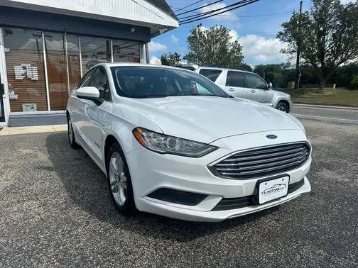 2018 Ford Fusion S FWD photo