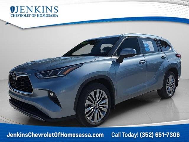 2023 Toyota Highlander L AWD photo