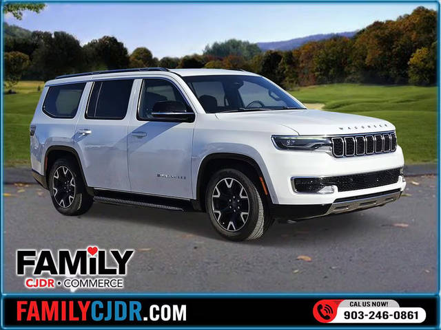 2023 Jeep Wagoneer Series III 4WD photo
