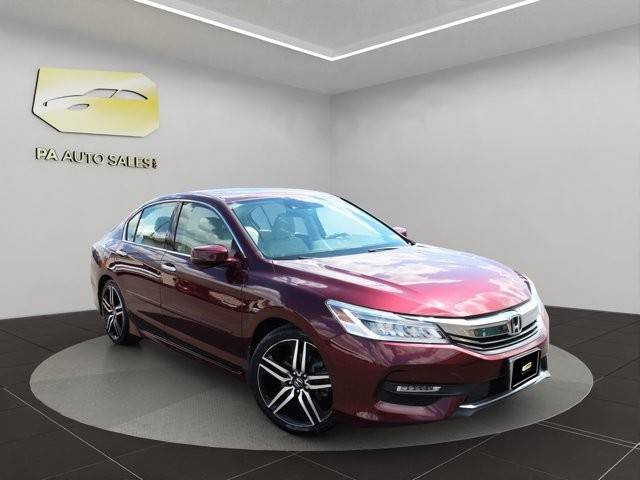 2016 Honda Accord Touring FWD photo