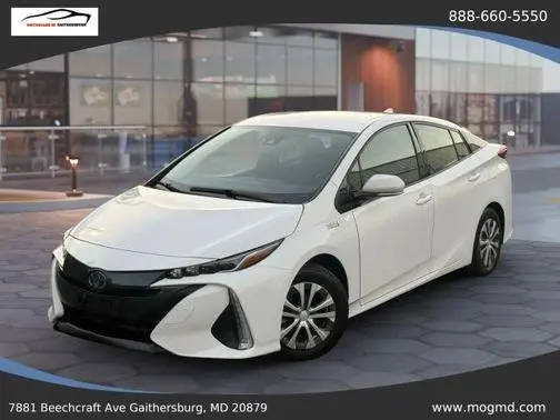 2018 Toyota Prius Prime Advanced FWD photo