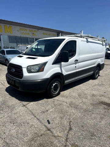 2015 Ford Transit Van  RWD photo