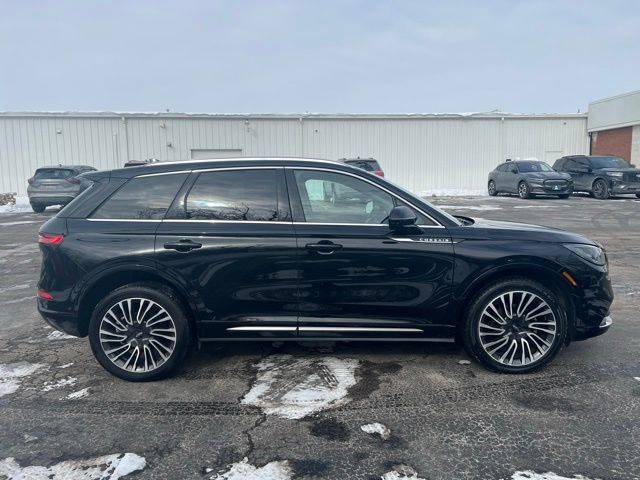 2021 Lincoln  Reserve AWD photo