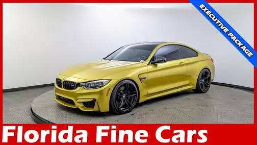 2015 BMW M4  RWD photo