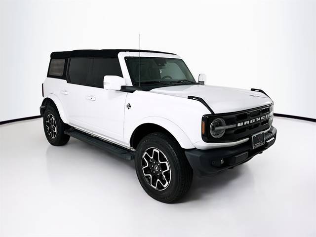 2022 Ford Bronco 4 Door Outer Banks 4WD photo