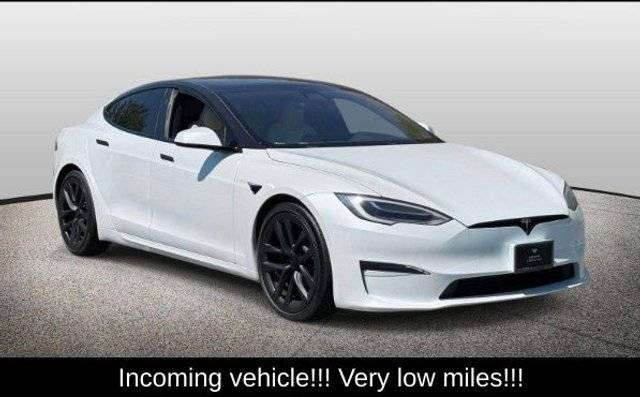 2021 Tesla Model S Plaid AWD photo