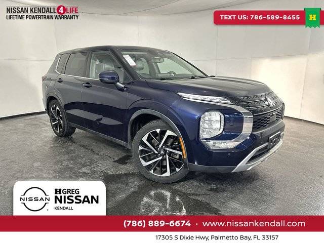 2022 Mitsubishi Outlander SE 4WD photo