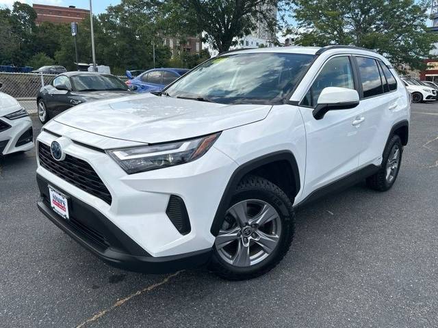 2022 Toyota RAV4 Hybrid XLE AWD photo