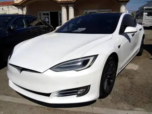 2016 Tesla Model S 90D AWD photo