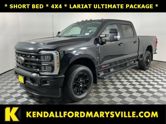 2023 Ford  LARIAT 4WD photo