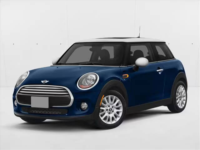 2015 MINI Hardtop 2 Door  FWD photo