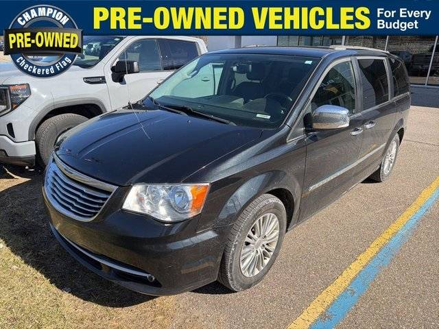 2015 Chrysler Town and Country Touring-L FWD photo