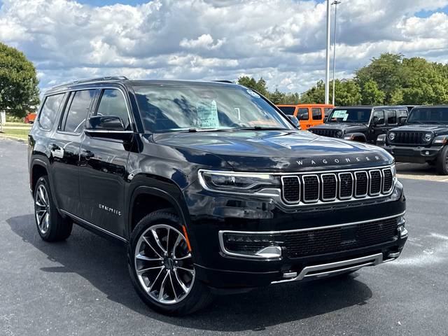 2023 Jeep Wagoneer Series III 4WD photo