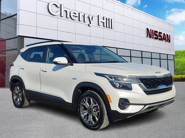 2022 Kia Seltos EX AWD photo