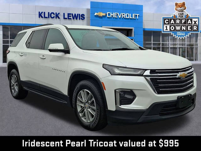 2022 Chevrolet Traverse LT Leather AWD photo