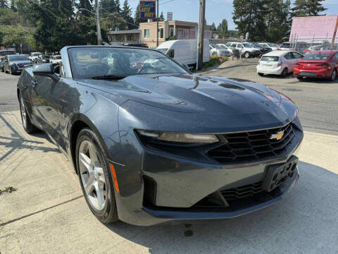 2019 Chevrolet Camaro 1LT RWD photo