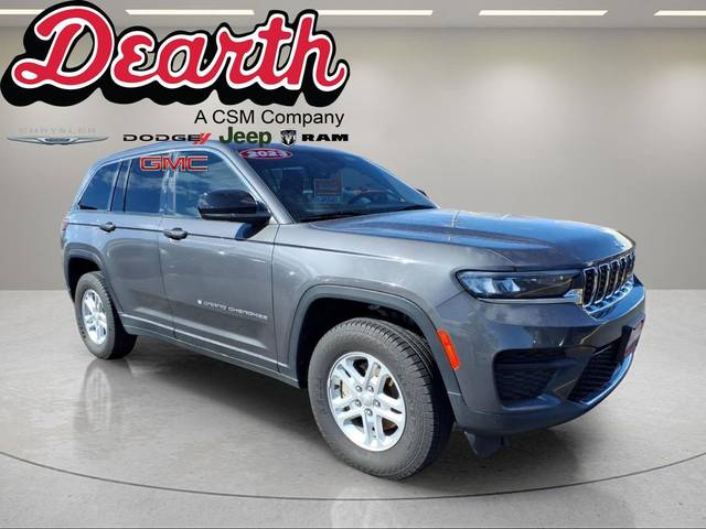 2023 Jeep Grand Cherokee Laredo 4WD photo