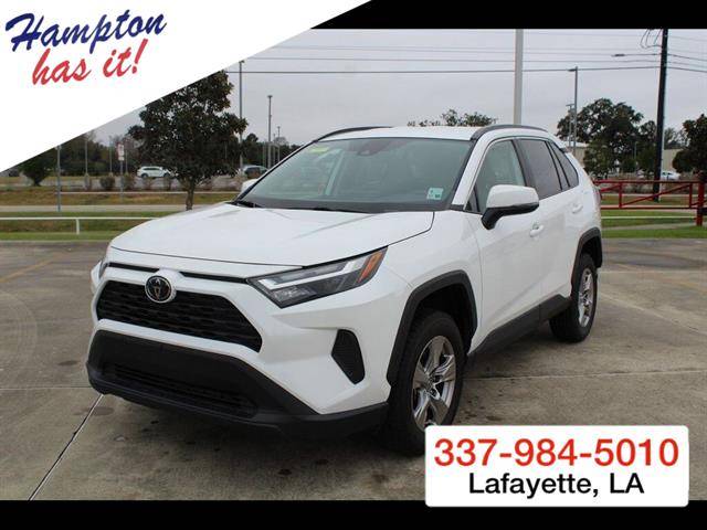 2023 Toyota RAV4 XLE FWD photo