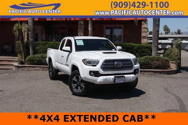 2016 Toyota Tacoma TRD Sport 4WD photo