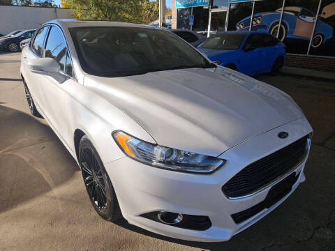 2015 Ford Fusion SE FWD photo