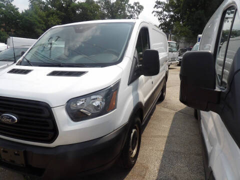 2019 Ford Transit Van RWD photo